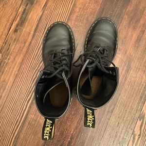 Dr Martens 1490 lace up combat boots. Women’s US size 7. lightly used condition